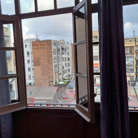 Апартаменты Precioso Piso En Барселона Экстерьер фото